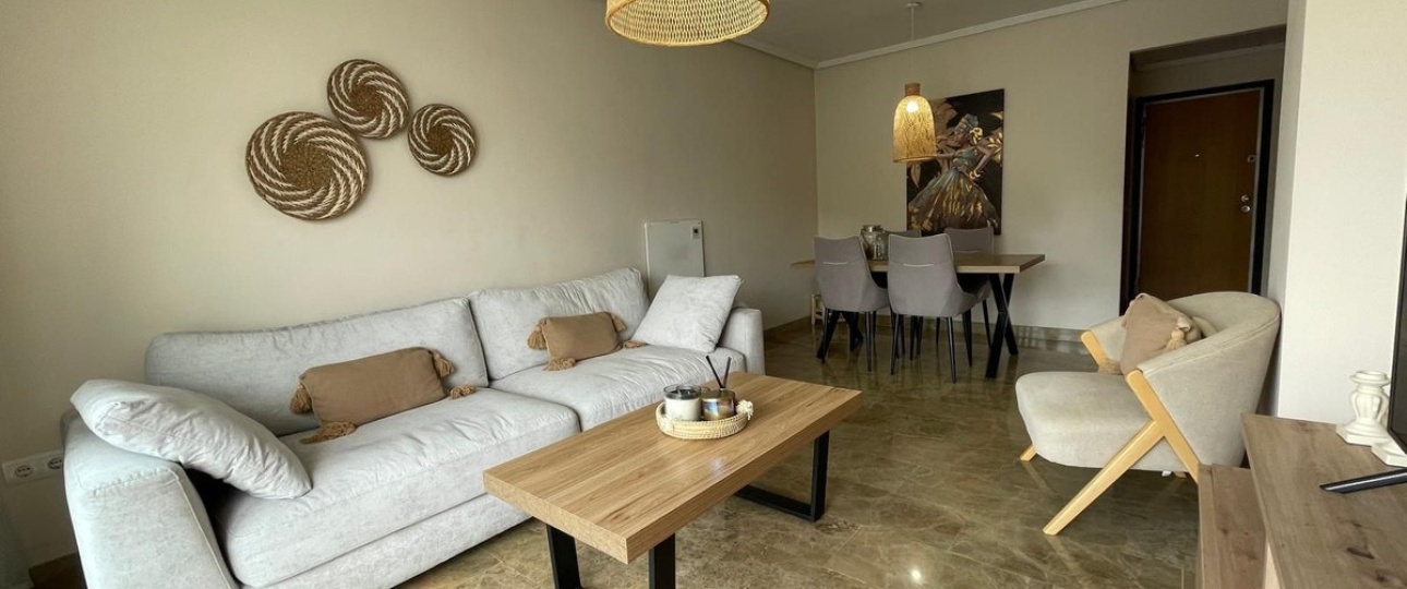 Resale - apartment - Estepona - Estepona Centro