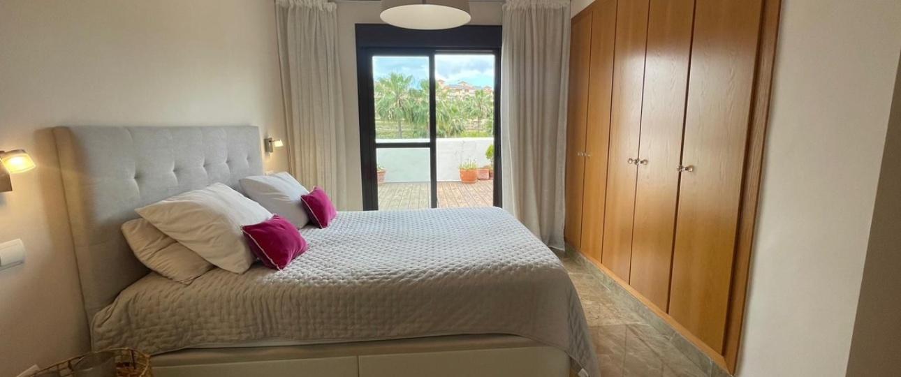 Resale - apartment - Estepona - Estepona Centro