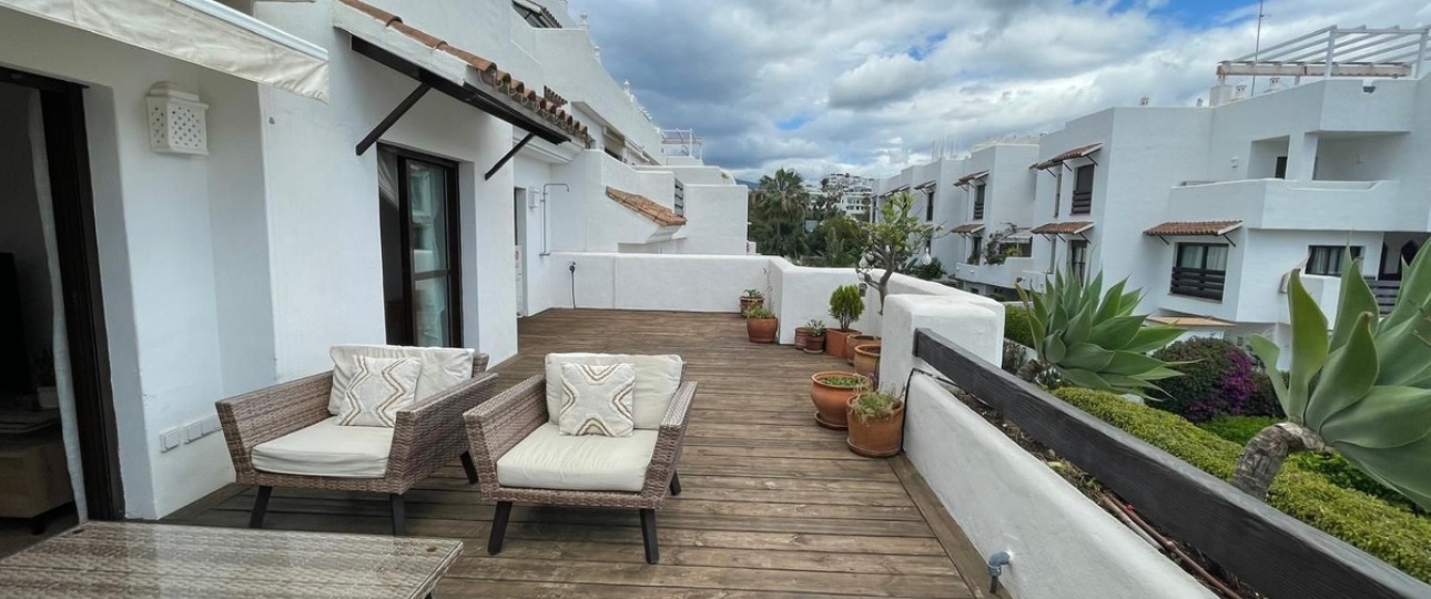 Resale - apartment - Estepona - Estepona Centro