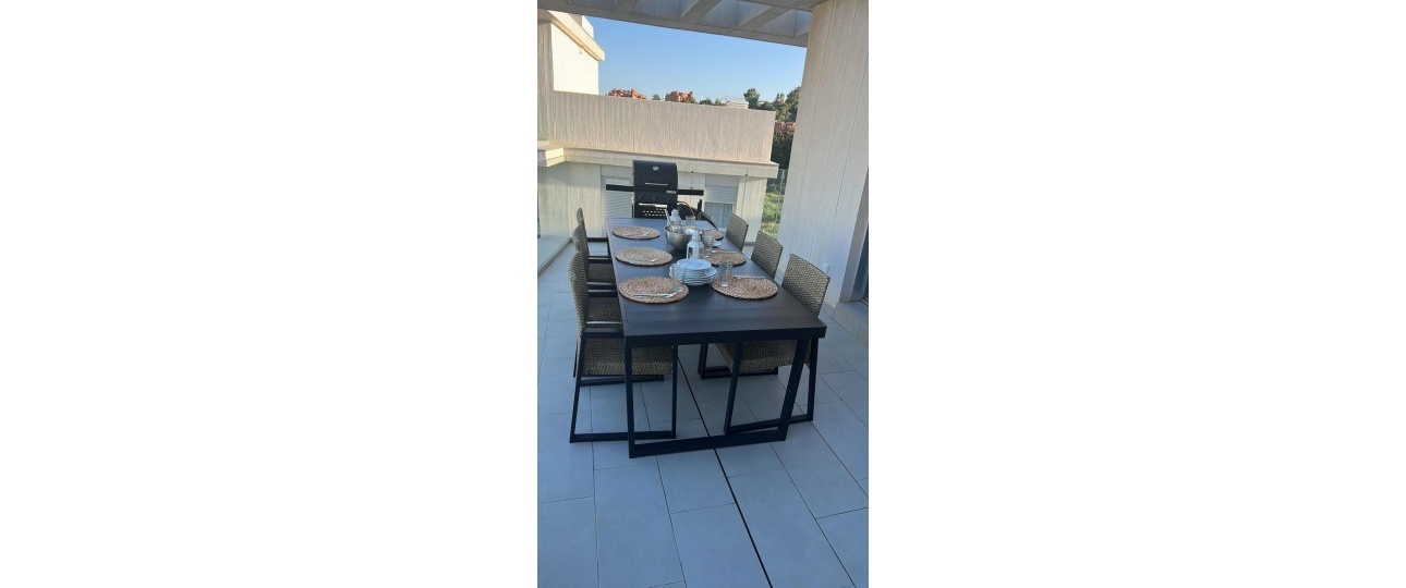 Resale - apartment - Estepona - Estepona Centro