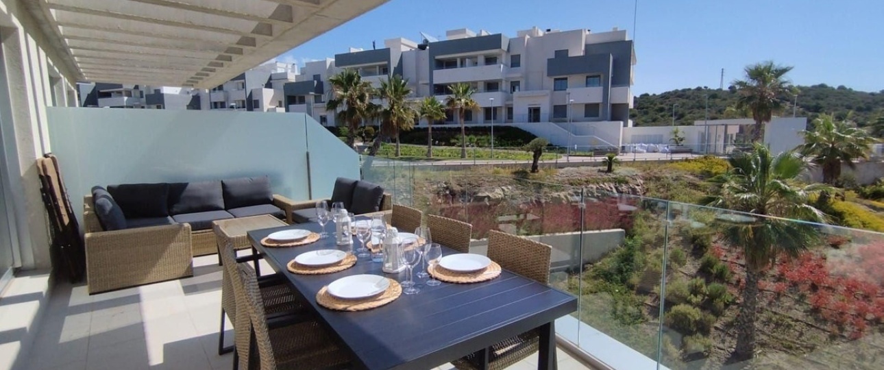 Resale - apartment - Estepona - Estepona Centro