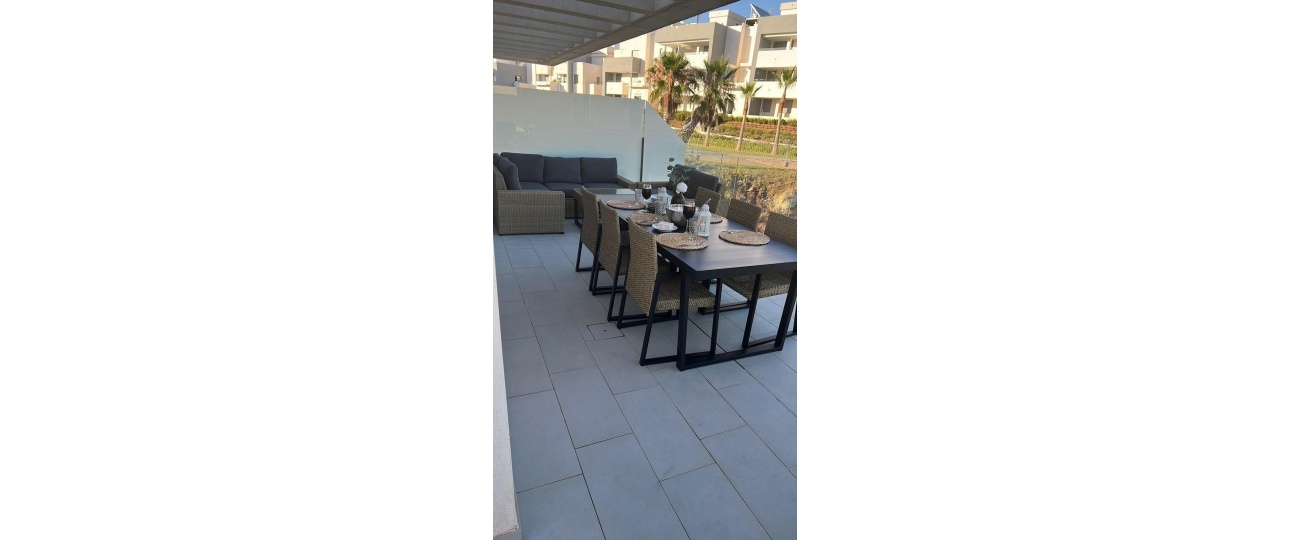 Resale - apartment - Estepona - Estepona Centro