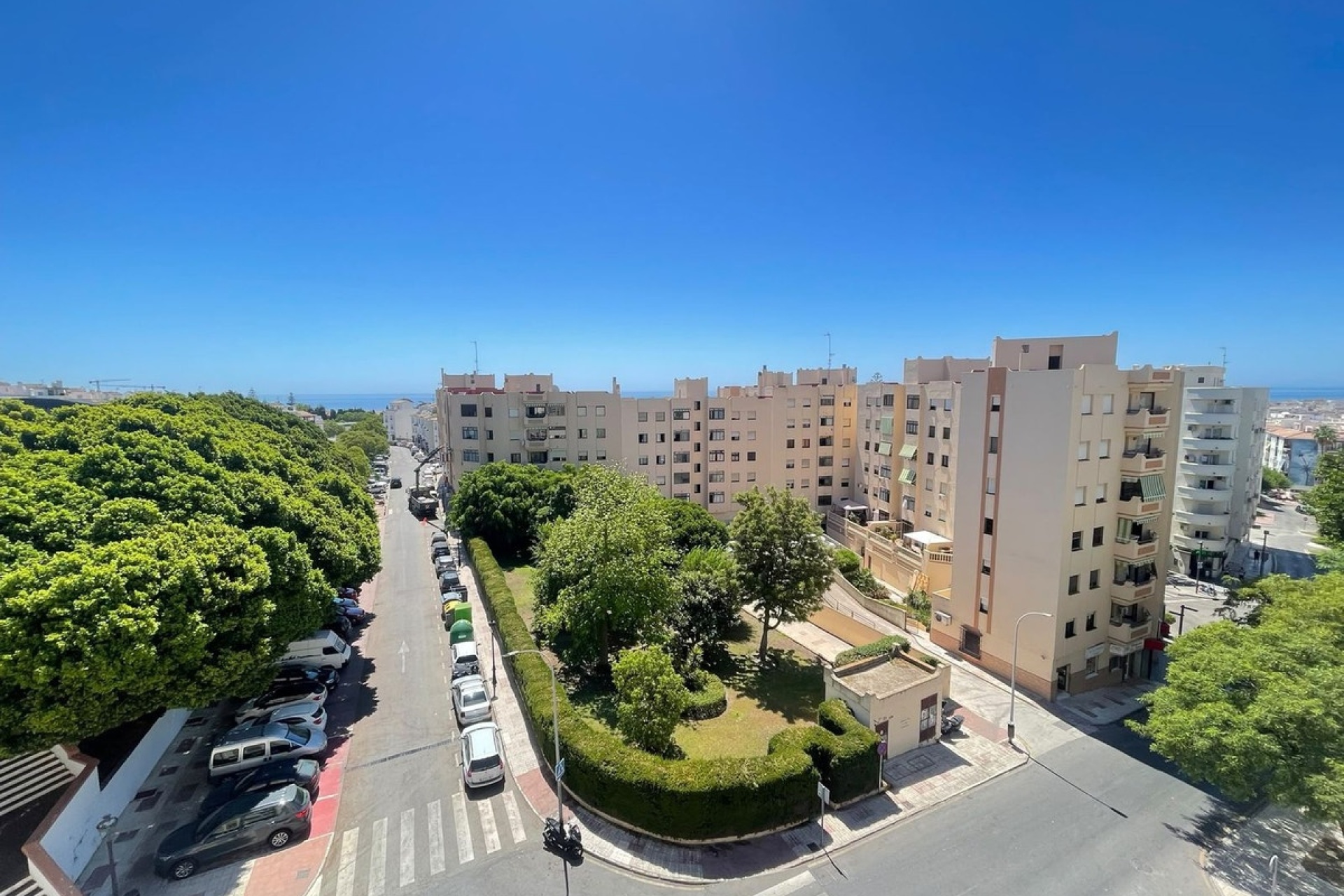 Resale - apartment - Estepona - Estepona Centro