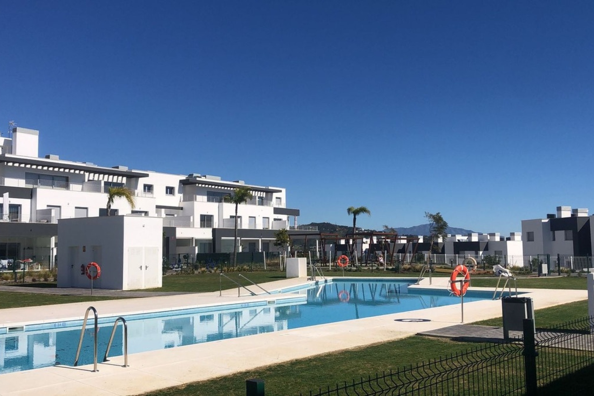 Resale - apartment - Estepona - Estepona Centro