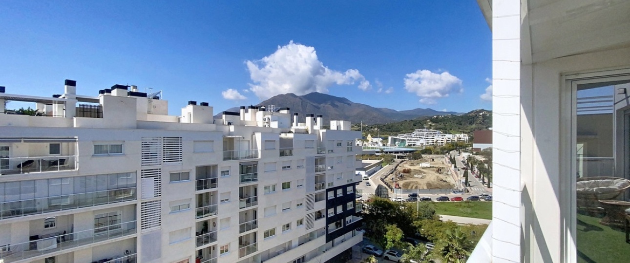Resale - apartment - Estepona - Estepona Centro