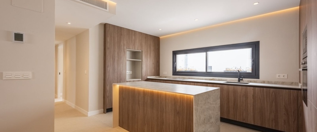 Resale - apartment - Estepona - Estepona Centro