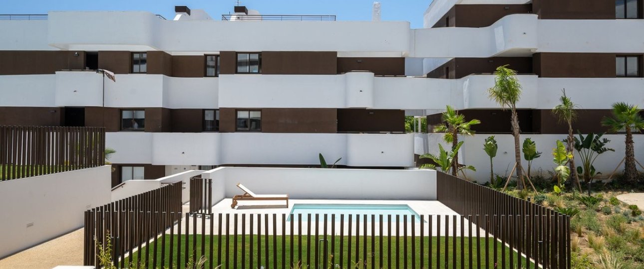 Resale - apartment - Estepona - Estepona Centro