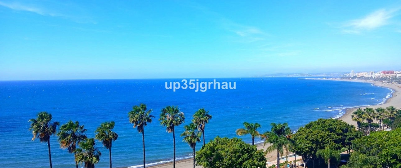 Resale - apartment - Estepona - Estepona Centro