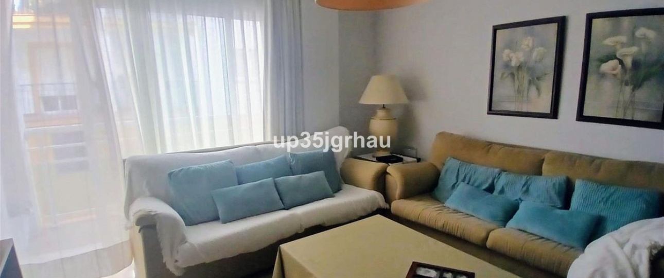 Resale - apartment - Estepona - Estepona Centro
