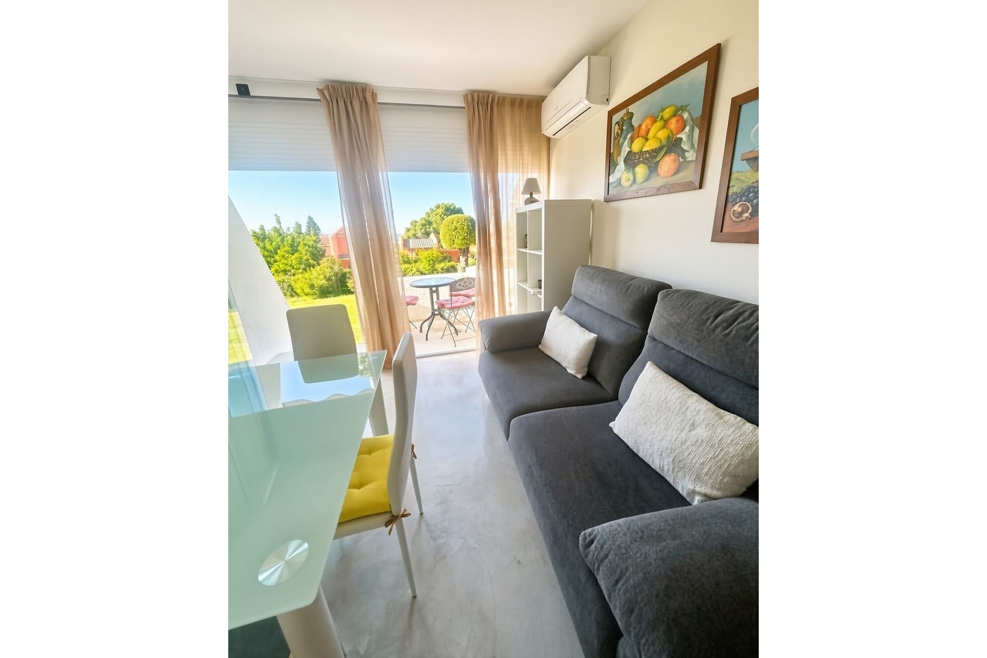 Resale - apartment - Estepona - Estepona Centro