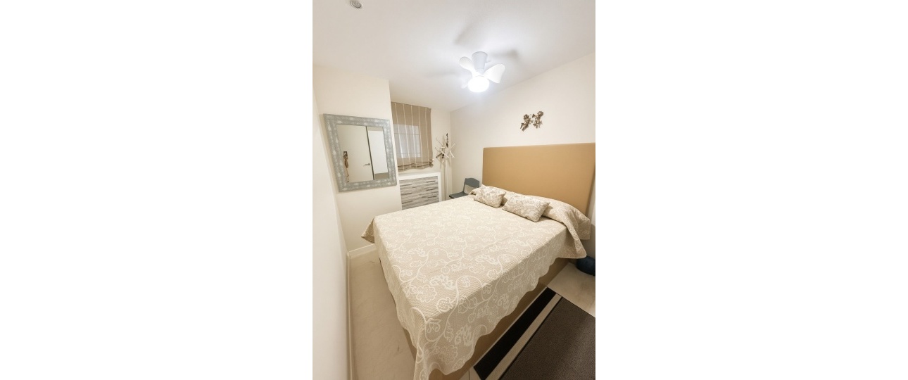 Resale - apartment - Estepona - Estepona Centro