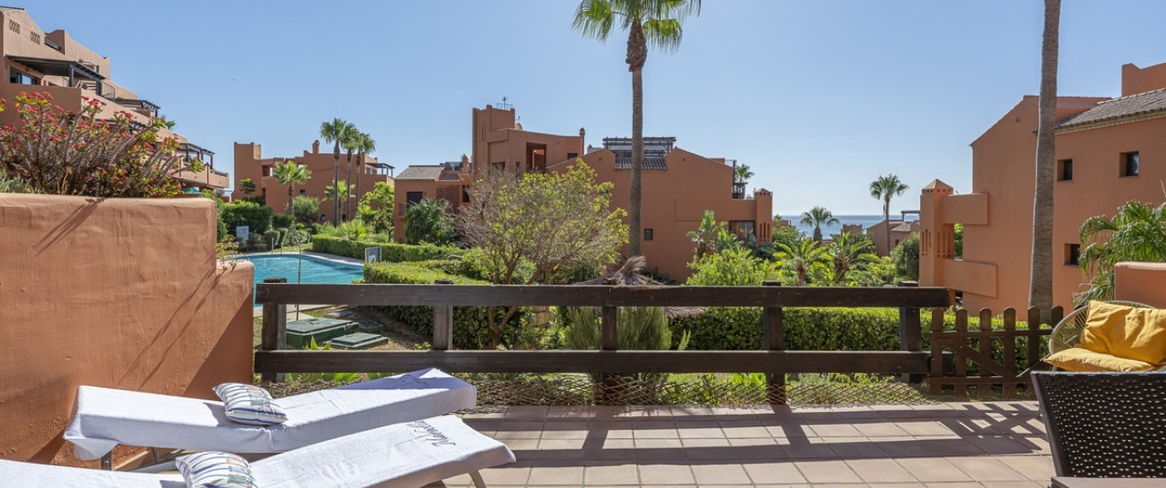 Resale - apartment - Estepona - Estepona Centro
