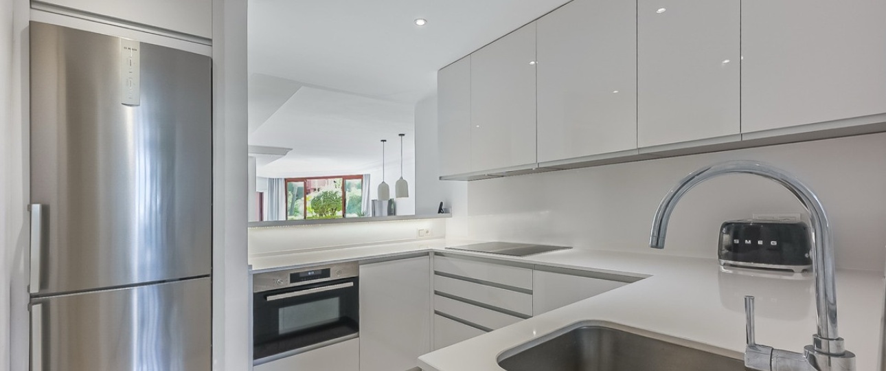 Resale - apartment - Estepona - Estepona Centro