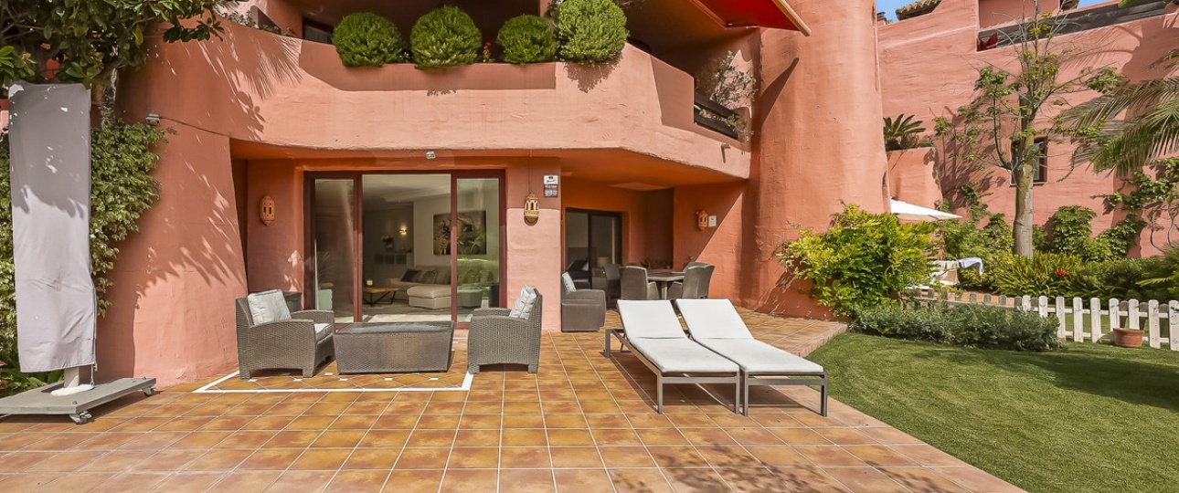 Resale - apartment - Estepona - Estepona Centro
