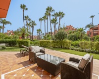 Resale - apartment - Estepona - Estepona Centro
