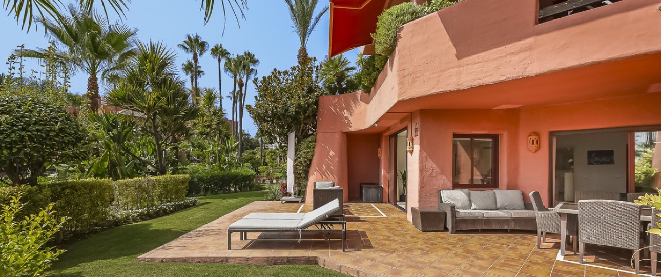 Resale - apartment - Estepona - Estepona Centro