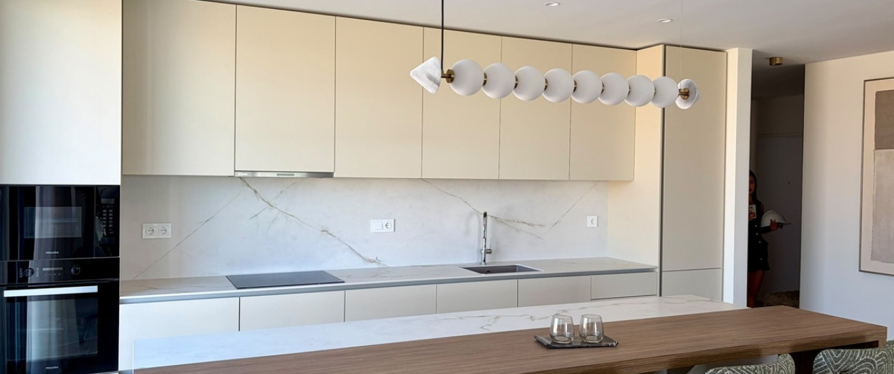 Resale - apartment - Estepona - Estepona Centro