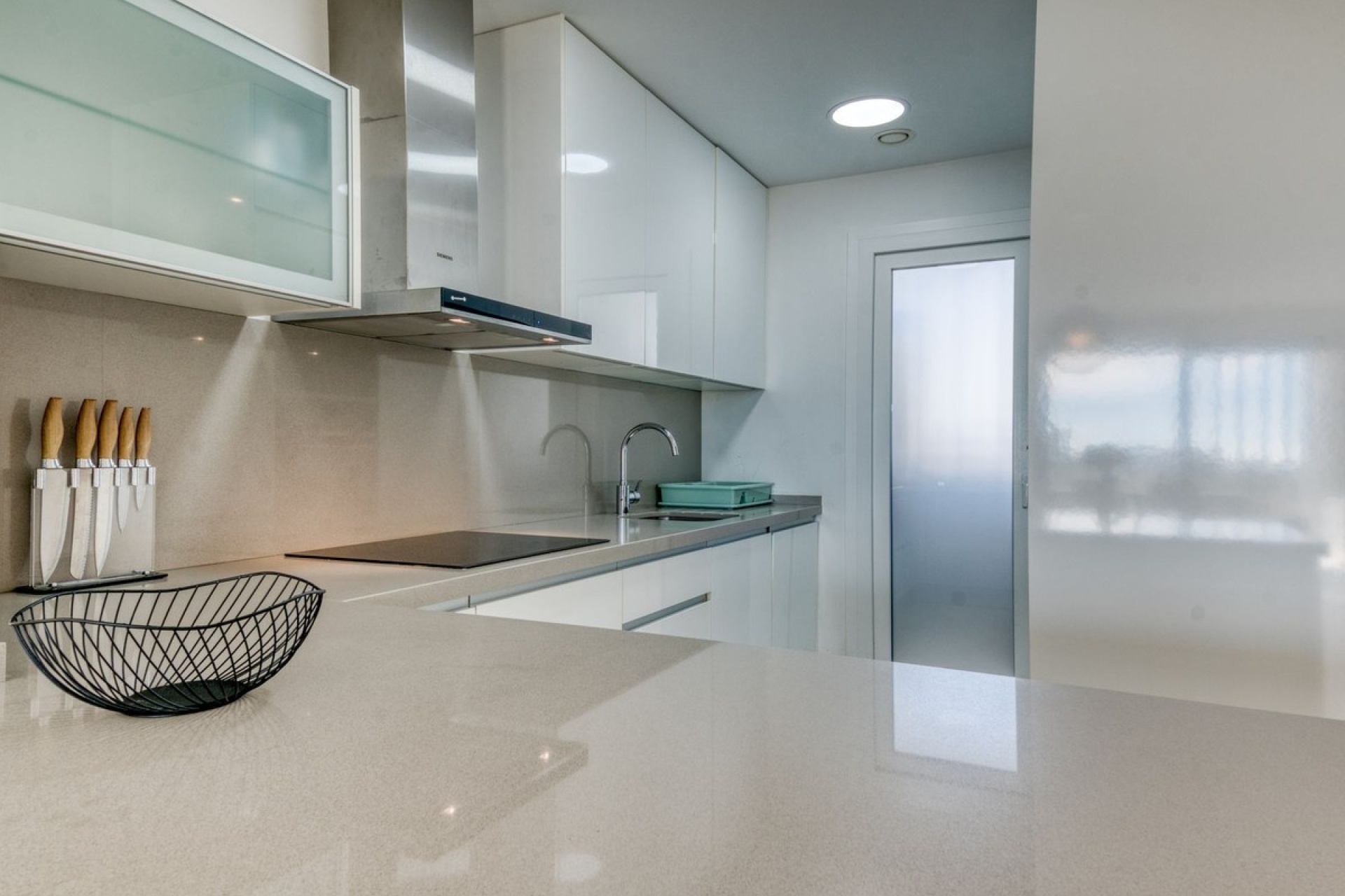 Resale - apartment - Estepona - Estepona Centro