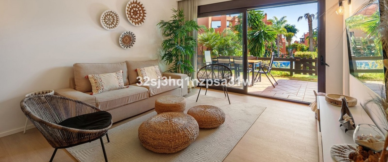 Resale - apartment - Estepona - Estepona Centro