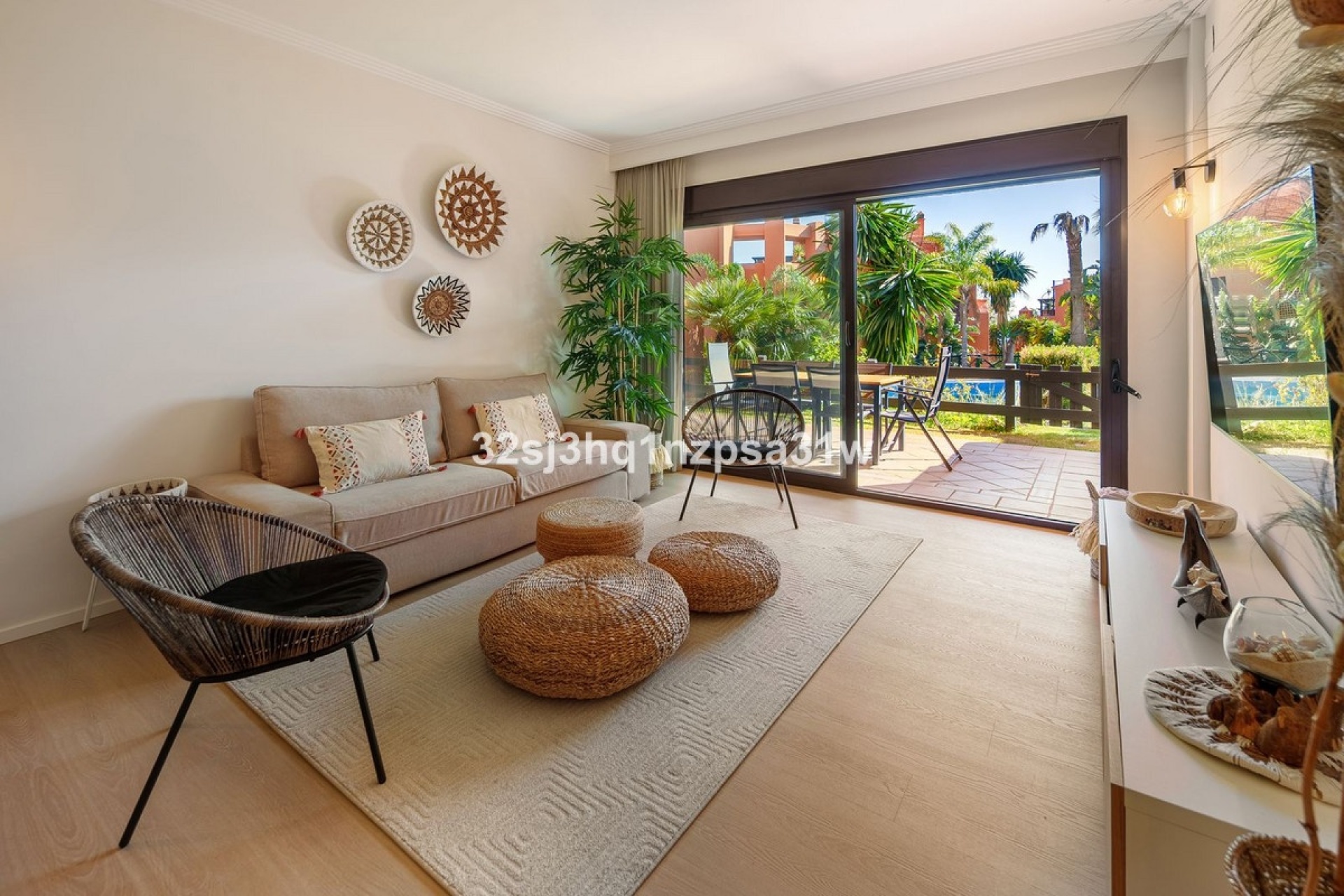 Resale - apartment - Estepona - Estepona Centro