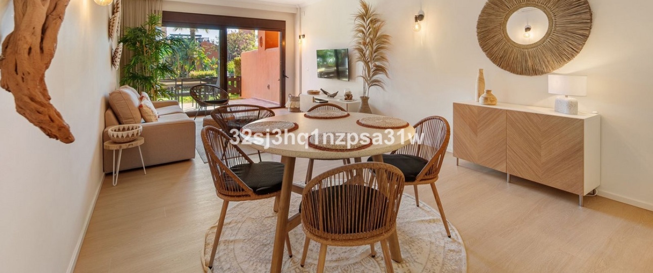 Resale - apartment - Estepona - Estepona Centro