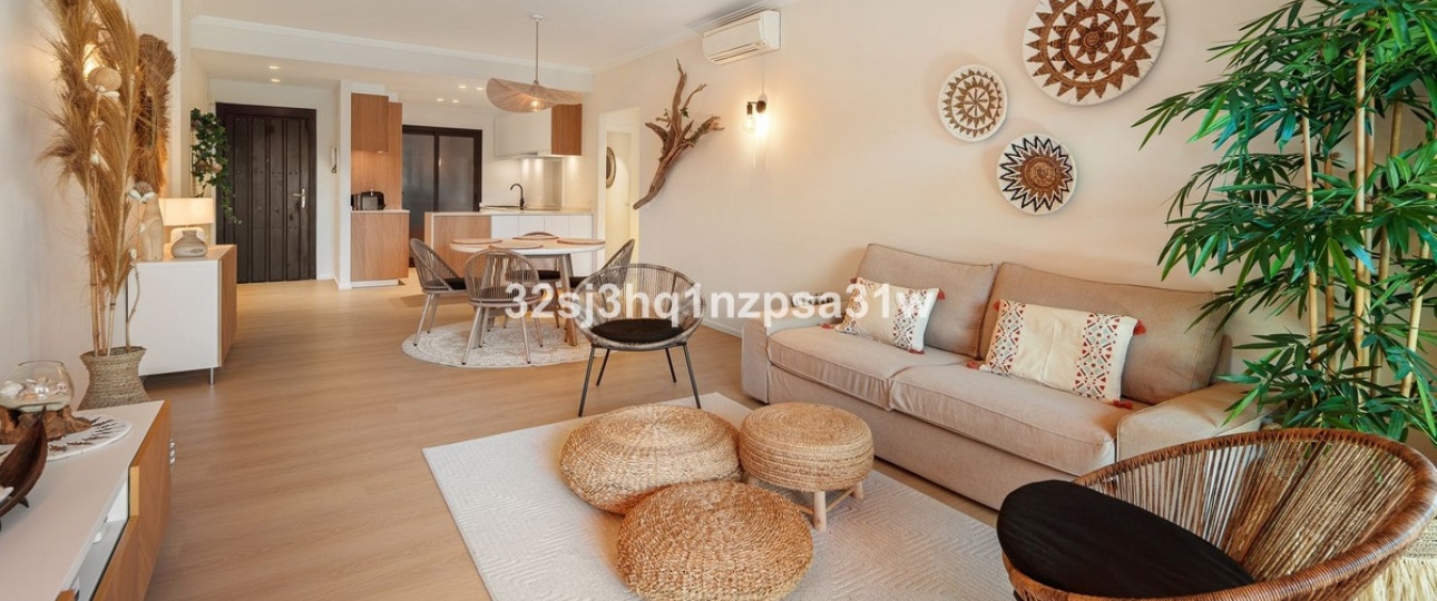Resale - apartment - Estepona - Estepona Centro