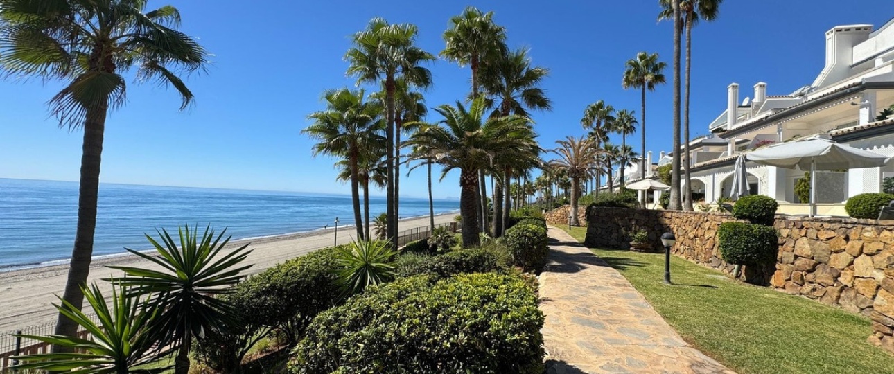 Resale - apartment - Estepona - Estepona Centro