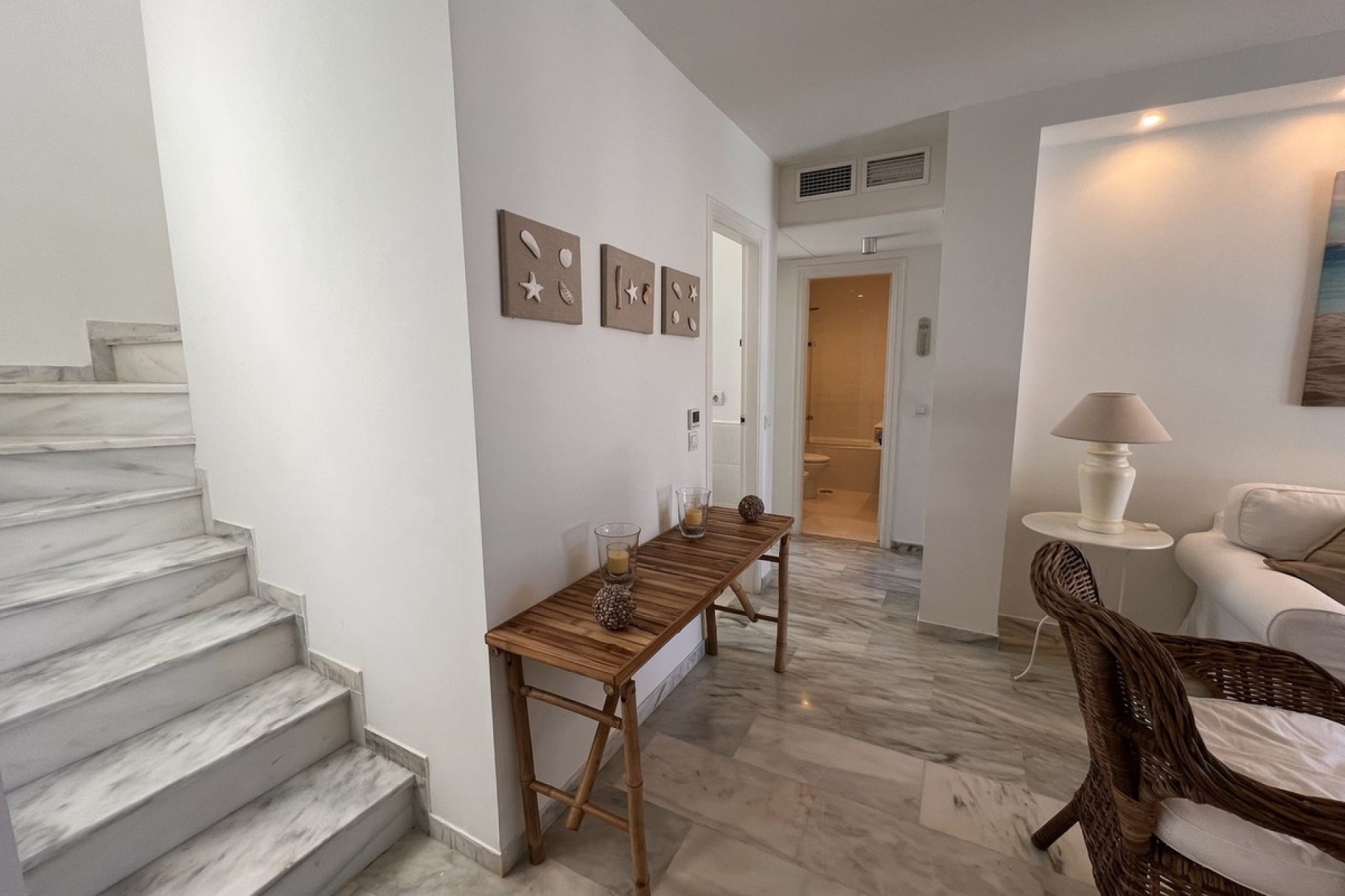 Resale - apartment - Estepona - Estepona Centro