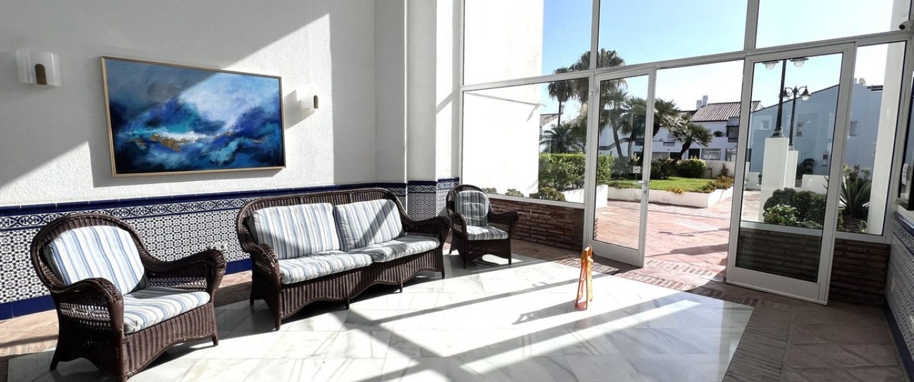 Resale - apartment - Estepona - Estepona Centro