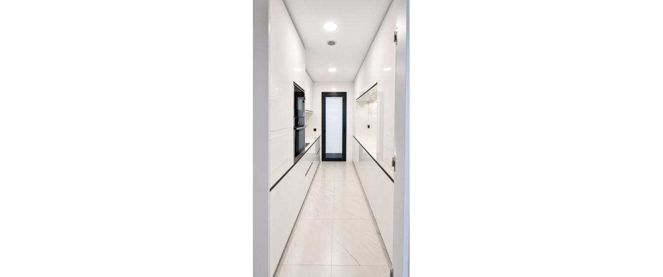 Resale - apartment - Estepona - Estepona Centro