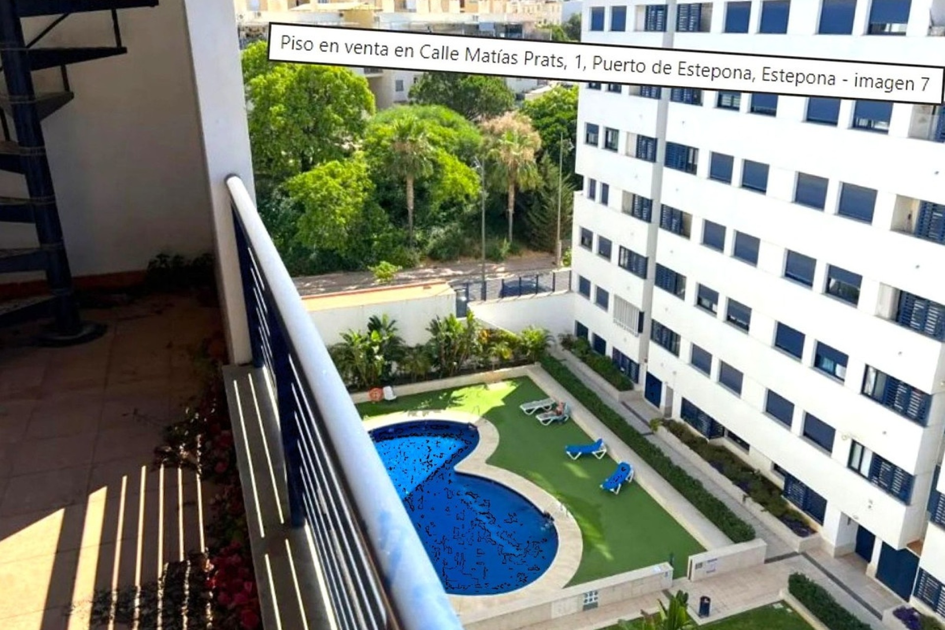 Resale - apartment - Estepona - Estepona Centro
