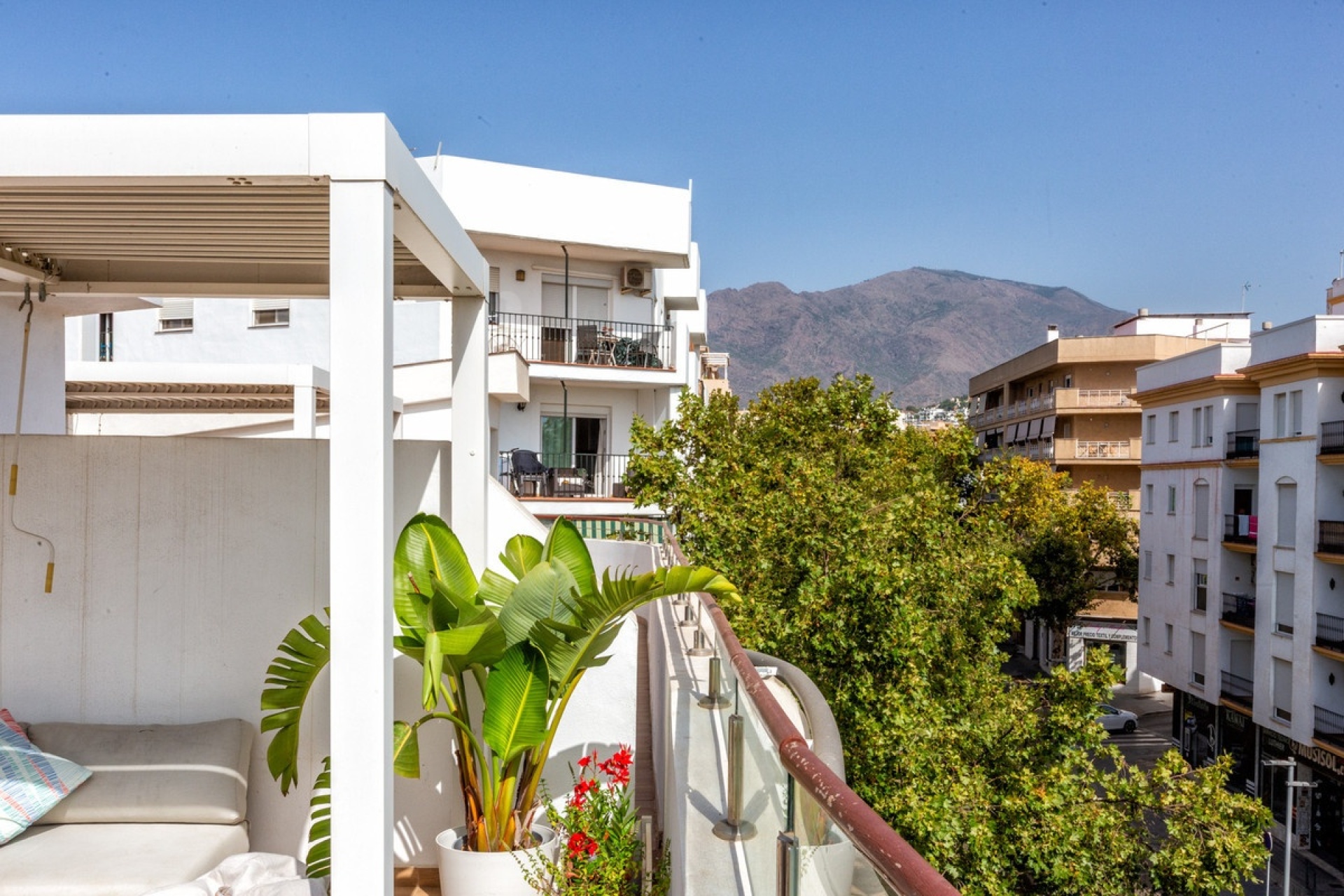 Resale - apartment - Estepona - Estepona Centro