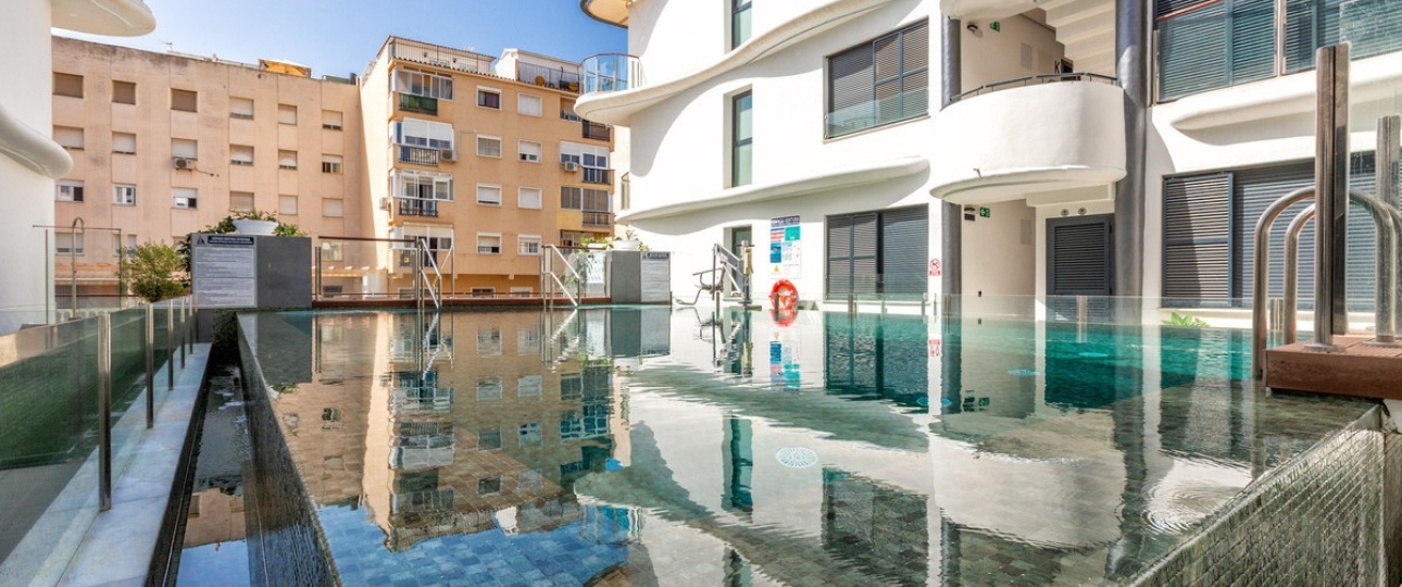 Resale - apartment - Estepona - Estepona Centro