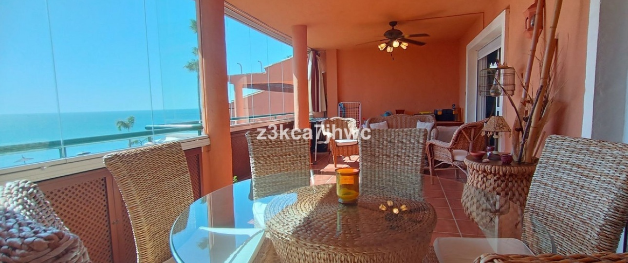 Resale - apartment - Estepona - Estepona Centro