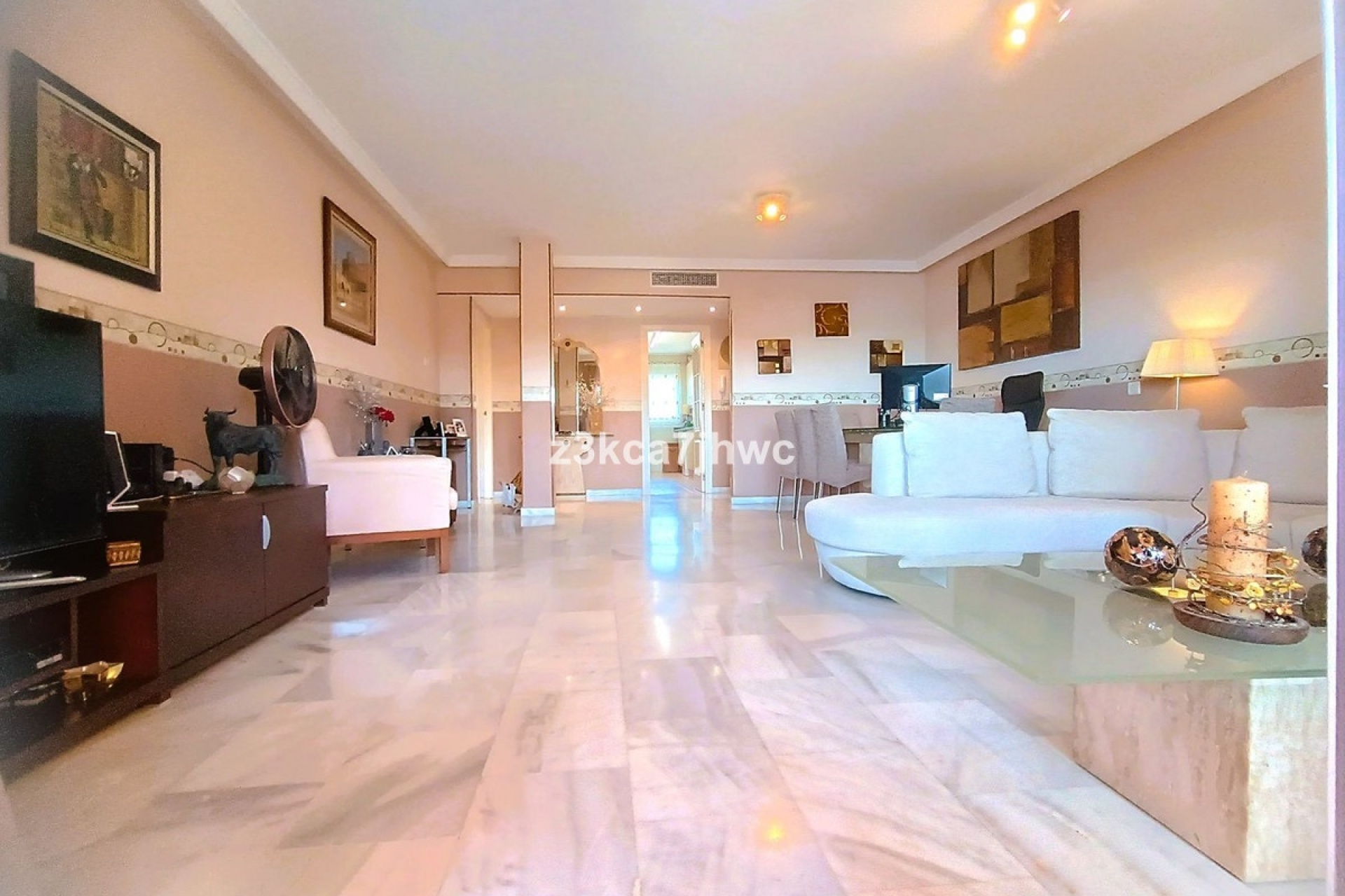 Resale - apartment - Estepona - Estepona Centro