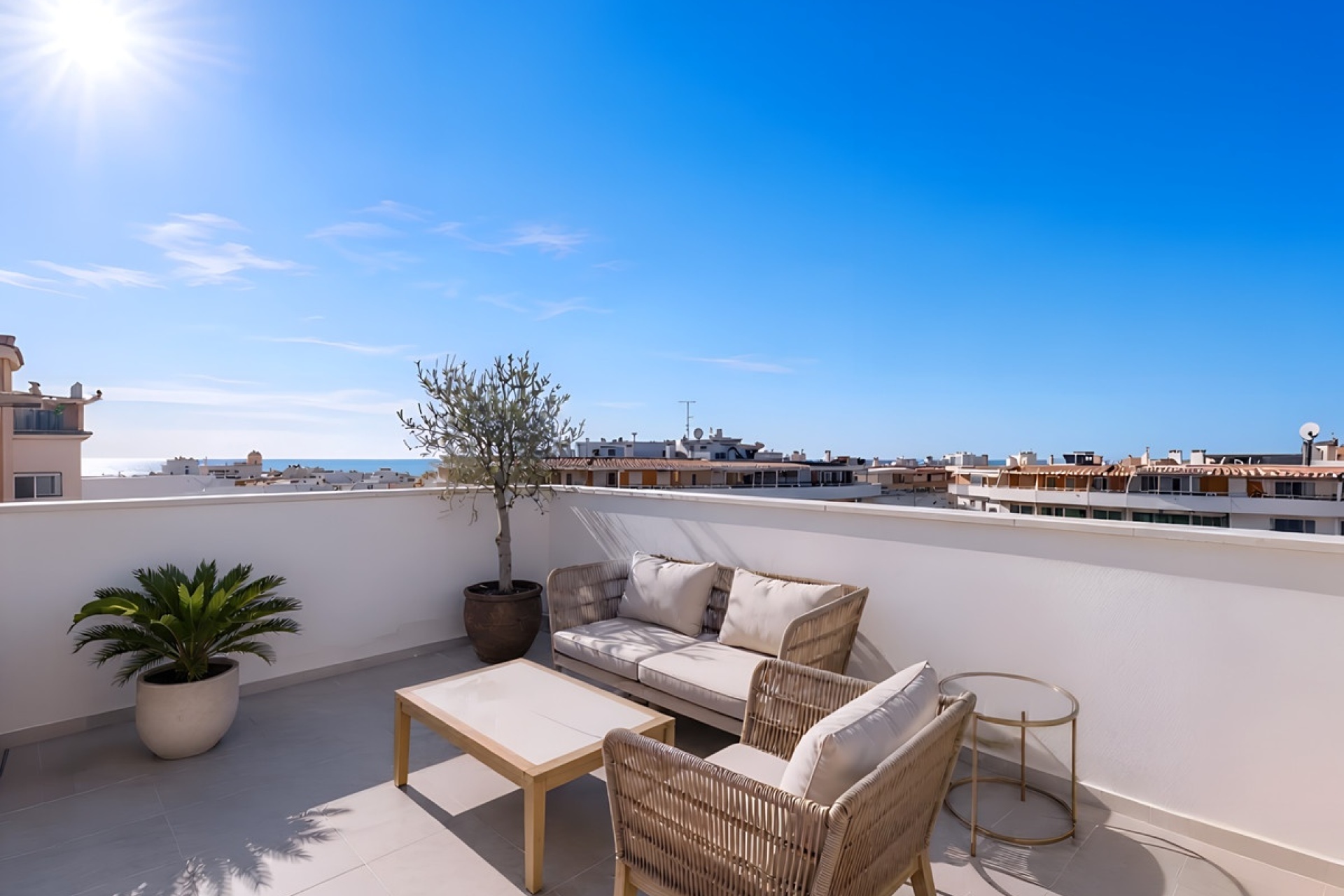 Resale - apartment - Estepona - Estepona Centro
