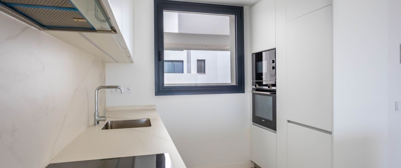 Resale - apartment - Estepona - Estepona Centro
