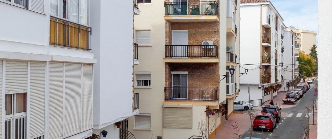 Resale - apartment - Estepona - Estepona Centro