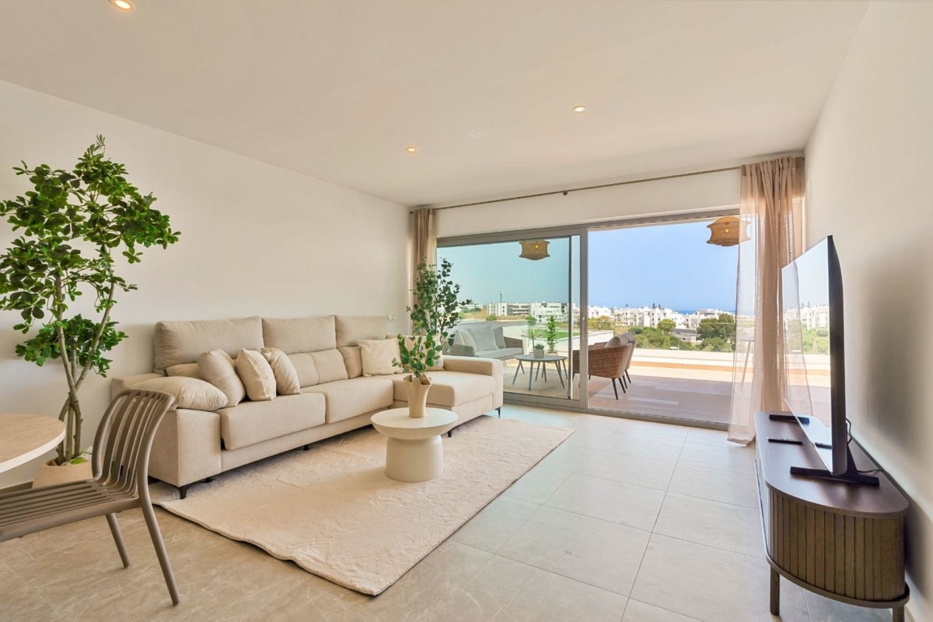 Resale - apartment - Estepona - Estepona Centro