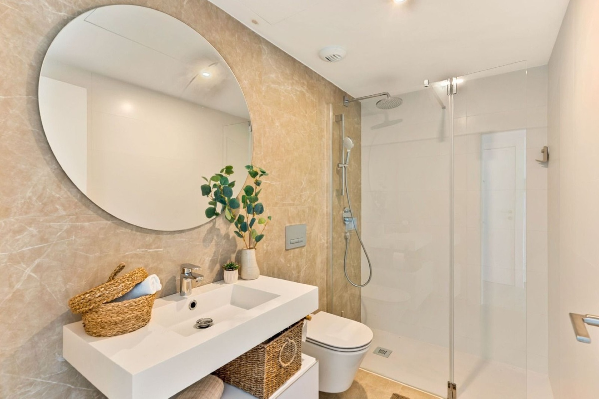 Resale - apartment - Estepona - Estepona Centro