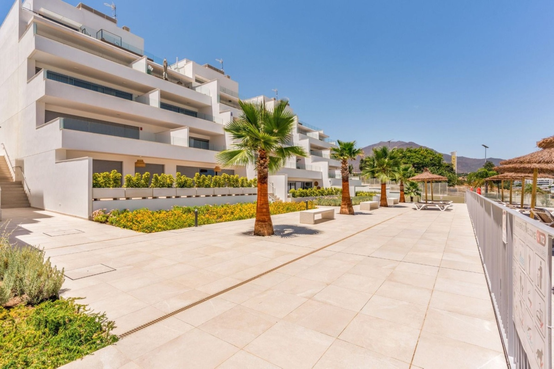 Resale - apartment - Estepona - Estepona Centro
