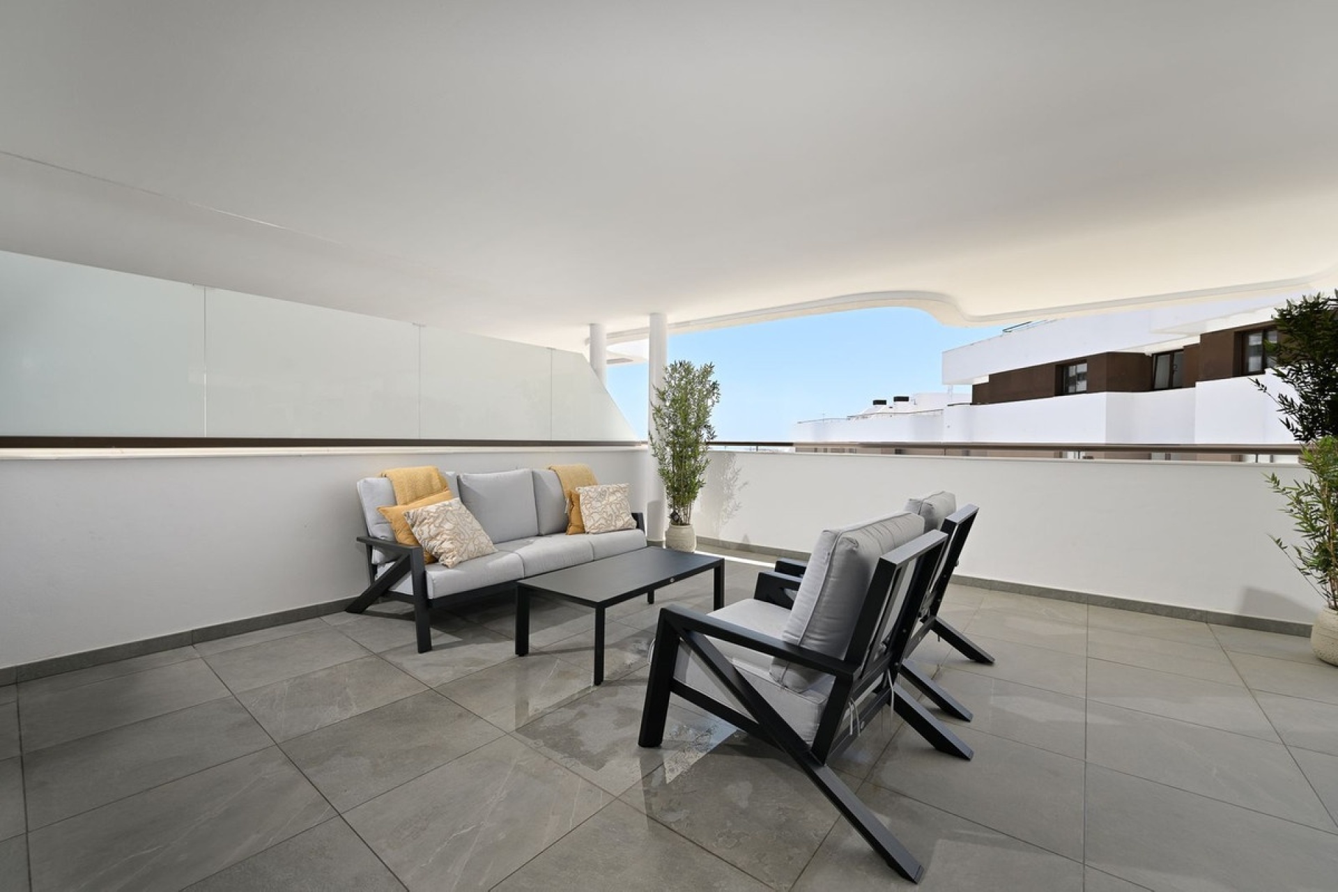 Resale - apartment - Estepona - Estepona Centro