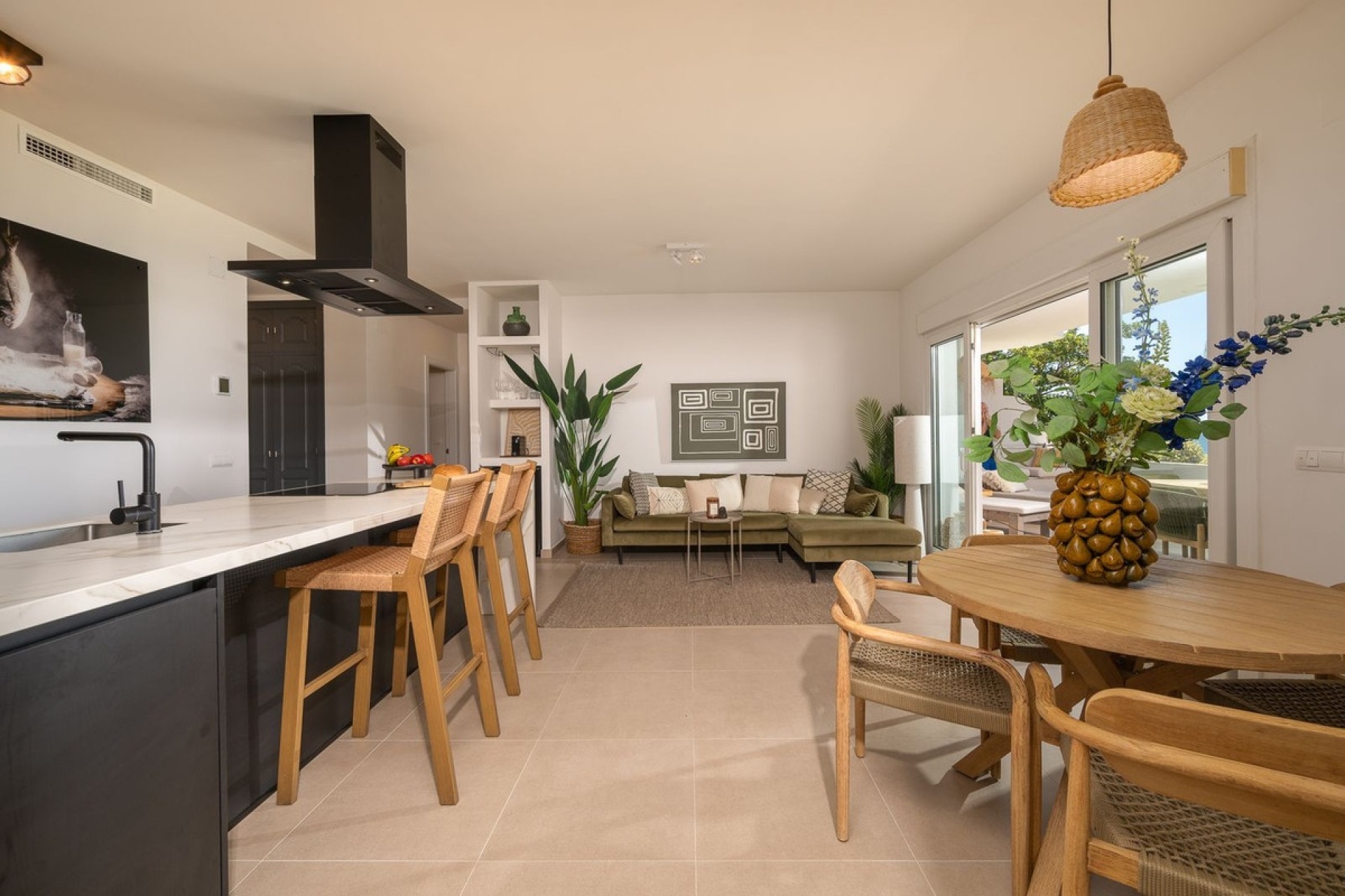 Resale - apartment - Estepona - Estepona Centro