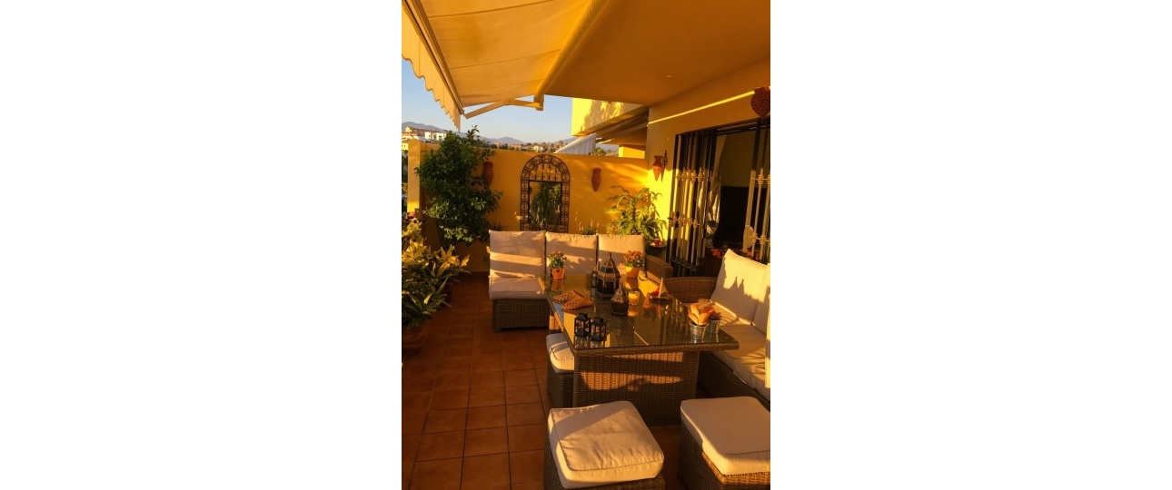 Resale - apartment - Estepona - Estepona Centro