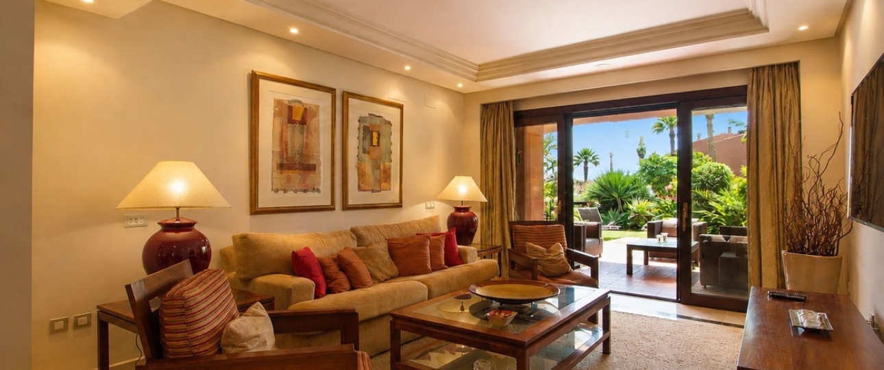 Resale - apartment - Estepona - Estepona Centro