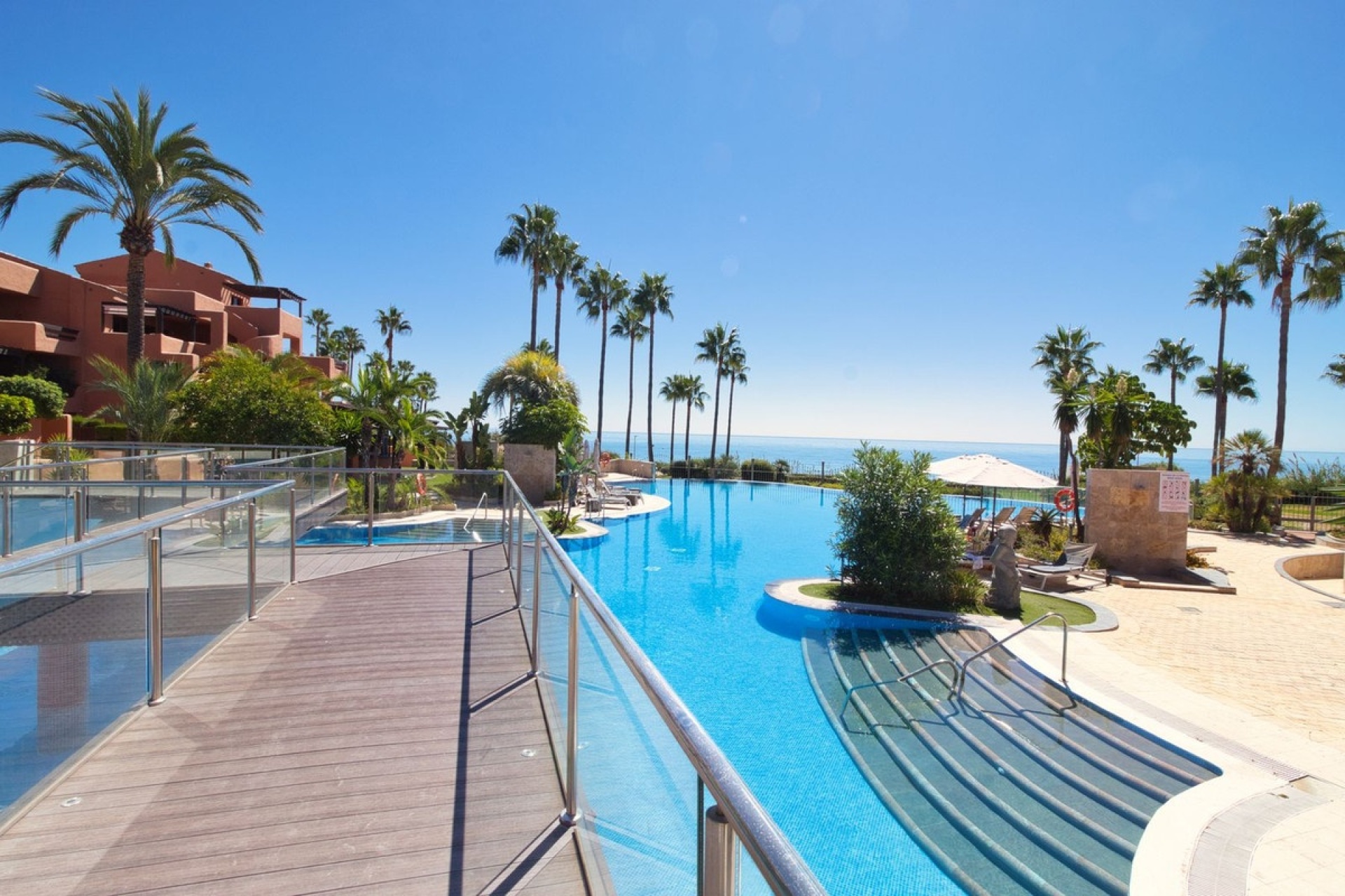 Resale - apartment - Estepona - Estepona Centro