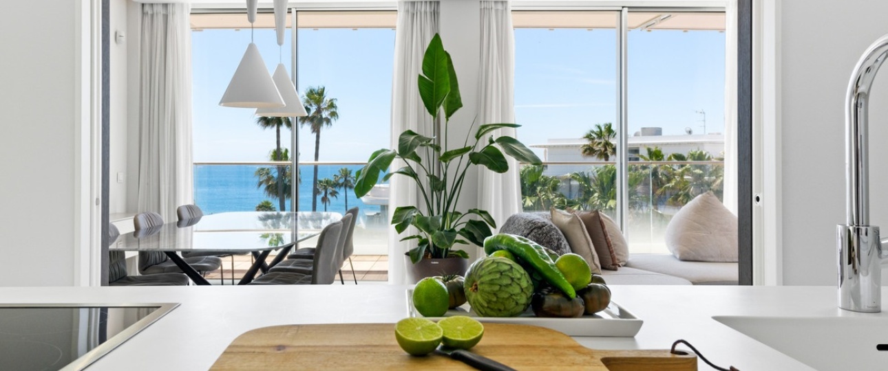 Resale - apartment - Estepona - Estepona Centro
