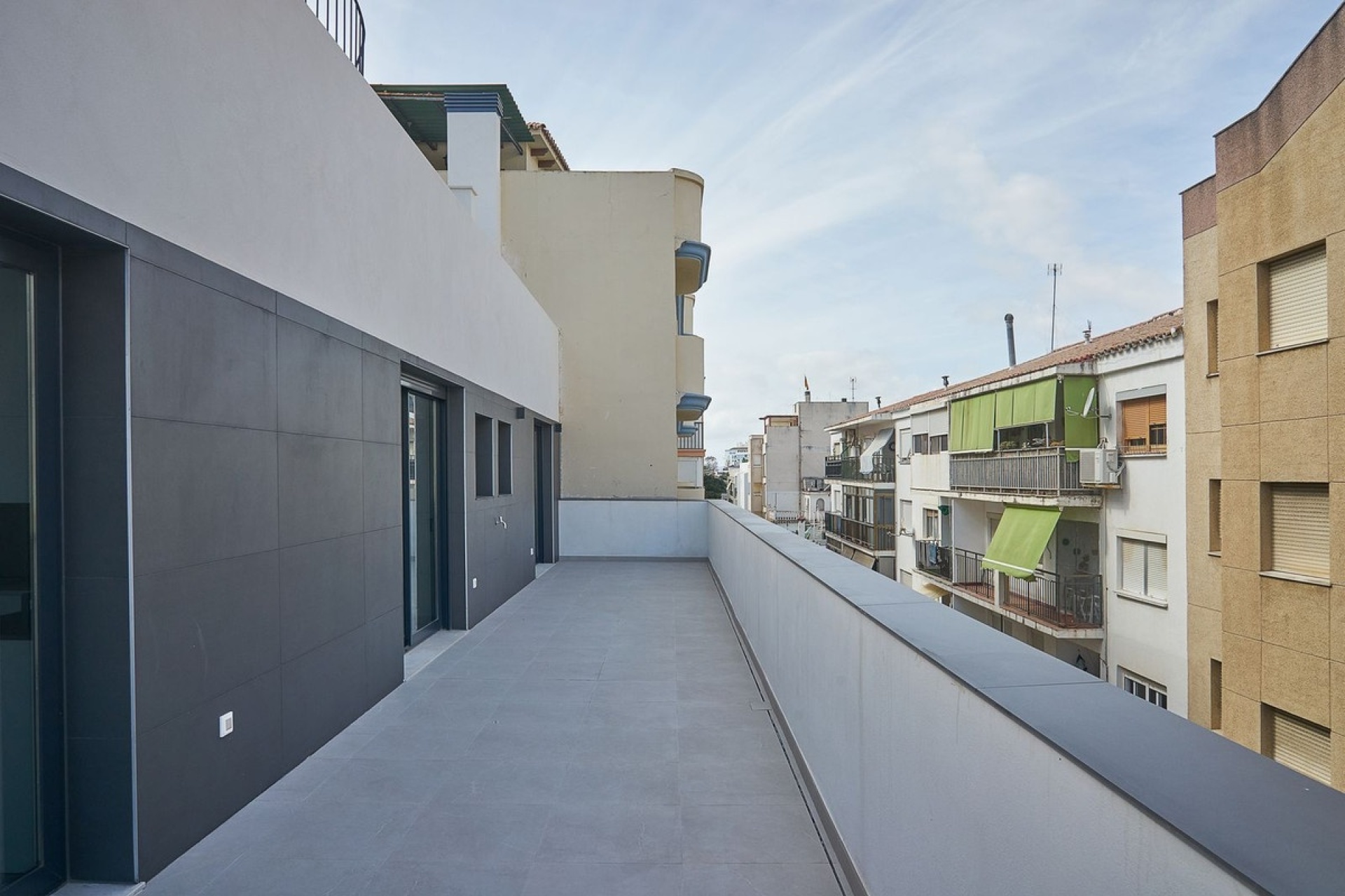 Resale - apartment - Estepona - Estepona Centro