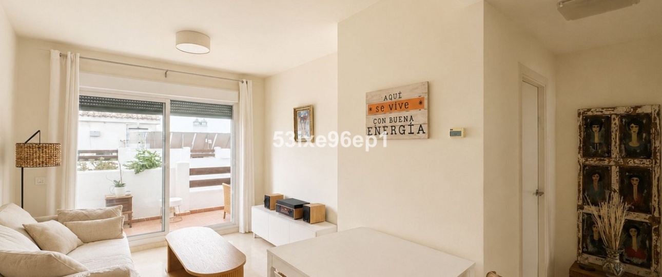 Resale - apartment - Estepona - Estepona Centro