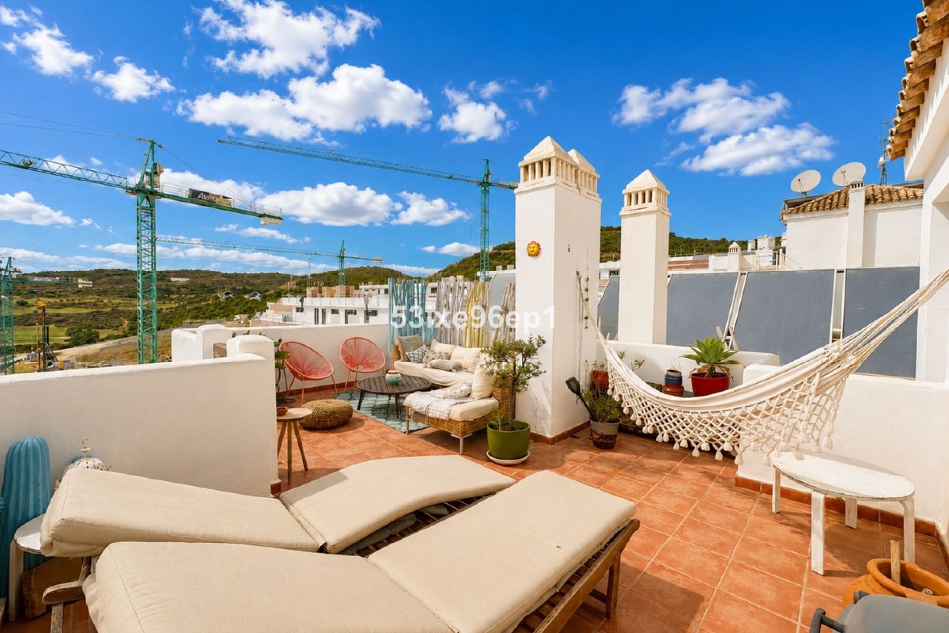 Resale - apartment - Estepona - Estepona Centro